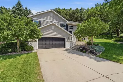 41 Kresteller Cir, Madison, WI 53719