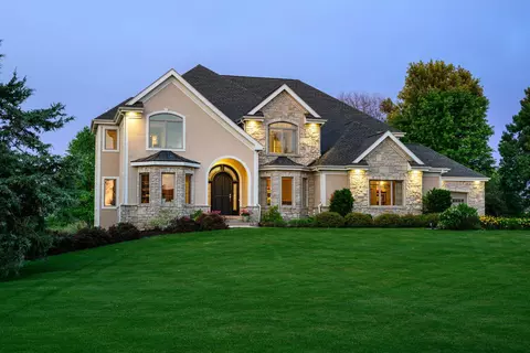 3952 Caribou Rd, Verona, WI 53593