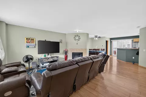 707 Cricket Ln #5, Middleton, WI 53562