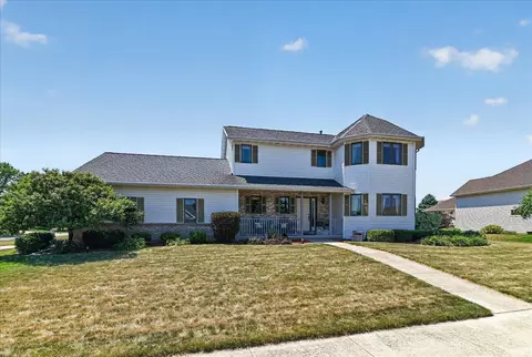 606 Cobblestone Way, Watertown, WI 53094