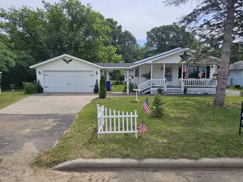 216 N Vincennes St, Adams, WI 53910