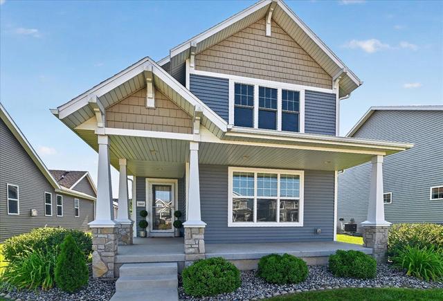 1843 Autumn Lake Pkwy, Madison, WI 53718