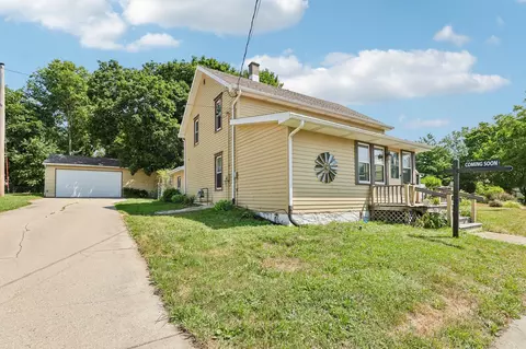 5310 Broadhead St, Mcfarland, WI 53558
