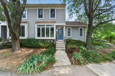 831 S Mills St, Madison, WI 53715