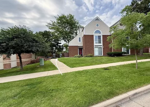515 Donofrio Dr #1, Madison, WI 53719