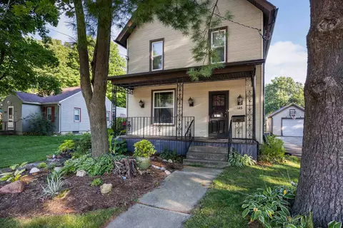 145 Dewey St, Oregon, WI 53575