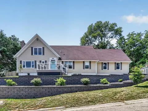 778 S Garfield Ave, Janesville, WI 53545