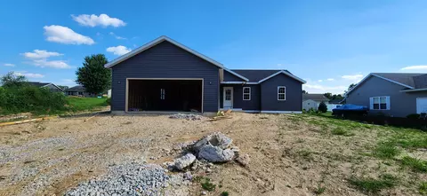 117 Pine Tree Ln, Darien, WI 53114