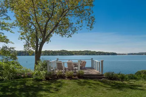 5723 Tonyawatha Trl, Monona, WI 53716