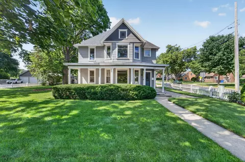 7404 University Ave, Middleton, WI 53562