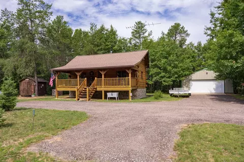 w5485 T Lane, Necedah, WI 54646