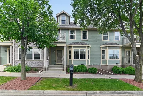 1155 Liberty Blvd #34, Sun Prairie, WI 53590