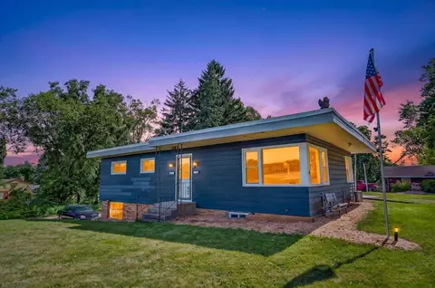 3142 Larsen Rd, Madison, WI 53711