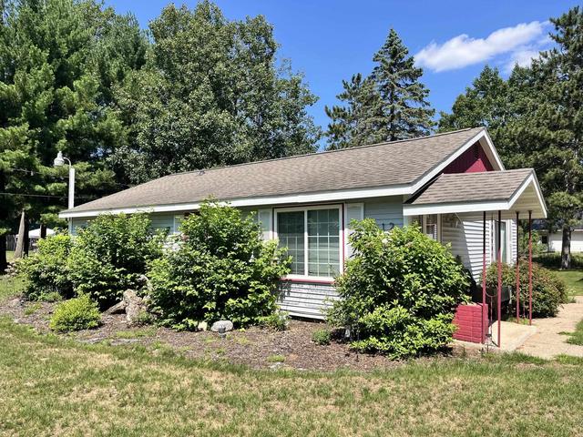 212 N Linden St, Adams, WI 53910