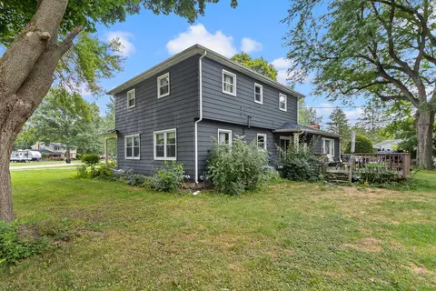 Exterior - 1840 Vista Dr, Beloit, WI 53511 photo 7 of 11