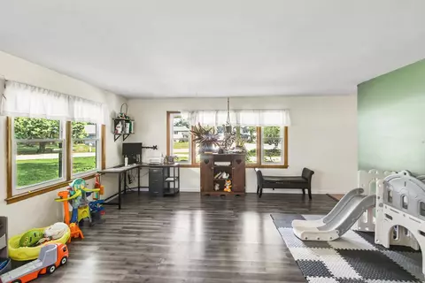 Living - 1840 Vista Dr, Beloit, WI 53511 photo 1 of 1