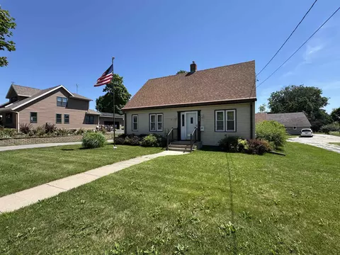 971 Metomen St, Ripon, WI 54971