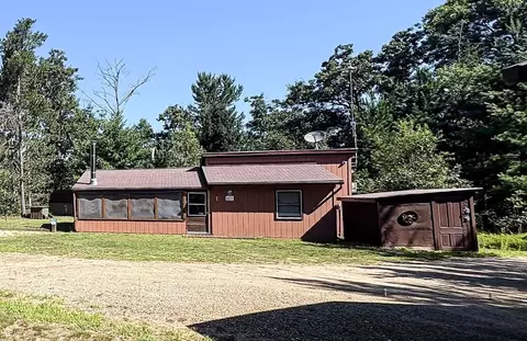 n7599 11th Avenue, New Lisbon, WI 53950