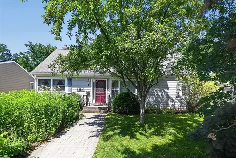 6 S Meadow Ln, Madison, WI 53705
