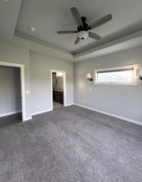 Bedroom - 307 Prairie St, Fall River, WI 53932 photo 3 of 6