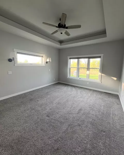 Bedroom - 307 Prairie St, Fall River, WI 53932 photo 2 of 6