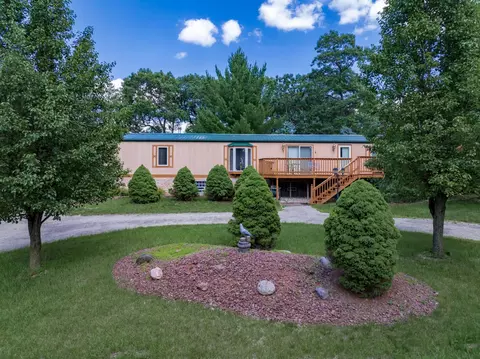 2180 Wisconsin St, Friendship, WI 53934