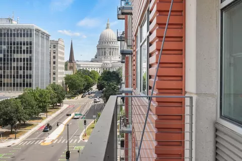 309 W Washington Ave #601, Madison, WI 53703