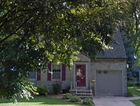 1332 Emilie St, Green Bay, WI 54307