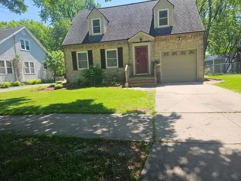 1332 Emilie St, Green Bay, WI 54307