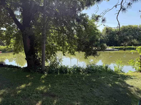View/Area - 1009 W 3rd Ave, Brodhead, WI 53520 photo 1 of 2