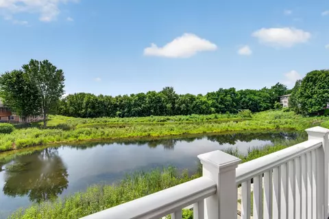 818 Pine Hill Dr, Verona, WI 53593