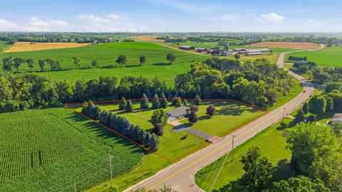 w2063 County Road Wh, Mount Calvary, WI 53057