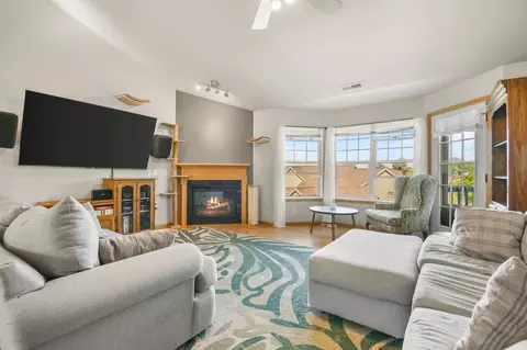 3134 Dorchester Way #4, Madison, WI 53719