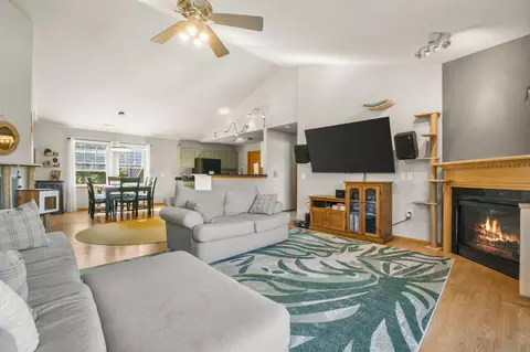 3134 Dorchester Way #4, Madison, WI 53719
