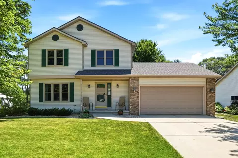 360 Landover Dr, Oregon, WI 53575