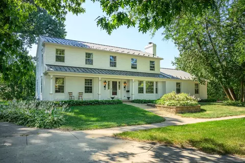 92 Cambridge Rd, Madison, WI 53704