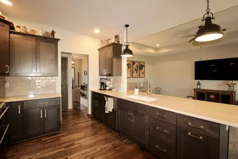 Kitchen - 3101 S Bartells Dr, Beloit, WI 53511 photo 2 of 4