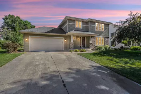 5224 Nannyberry Dr, Fitchburg, WI 53711