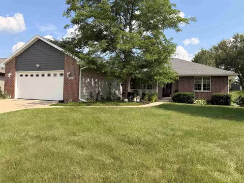 204 Noahs Arc Ct, Evansville, WI 53536