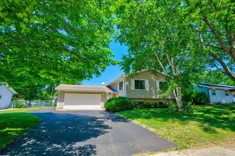 285 Walnut St, Oregon, WI 53575