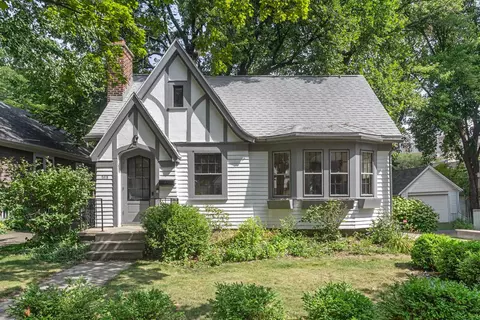 2618 Stevens St, Madison, WI 53705