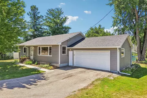 6741 Century Ave, Middleton, WI 53562