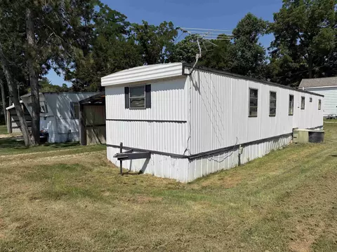 205 Madison St, Albany, WI 53502