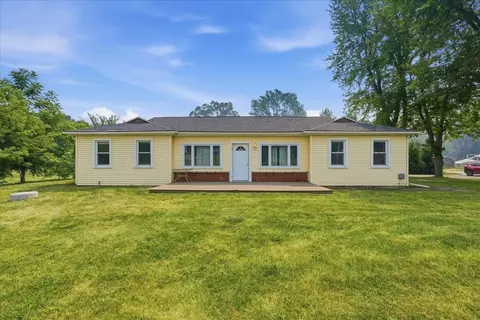 5140 Irish Ln, Fitchburg, WI 53711