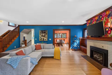 Living - 1233 E Johnson St, Madison, WI 53703 photo 6 of 9