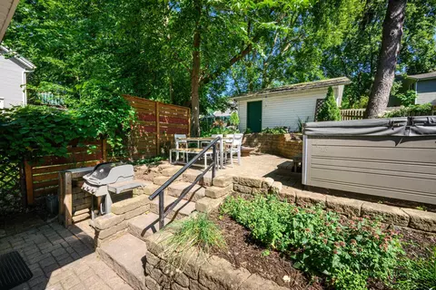 Exterior - 1233 E Johnson St, Madison, WI 53703 photo 4 of 22