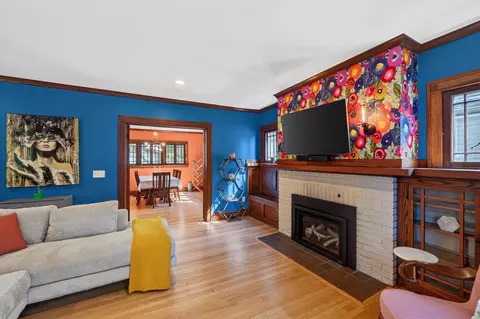 Living - 1233 E Johnson St, Madison, WI 53703 photo 5 of 9
