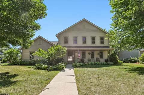 1159 Gas Light Dr, Sun Prairie, WI 53590