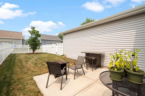 Exterior - 424 Pluto St, Madison, WI 53718 photo 2 of 6