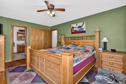 Bedroom - 1801 Rangeline Rd, Eagle River, WI 54521 photo 2 of 7